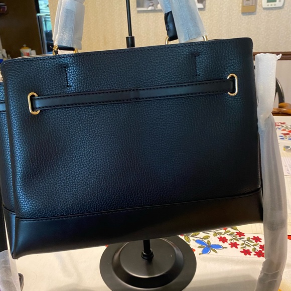 Michael Kors, black handbag new tags - Picture 8 of 14